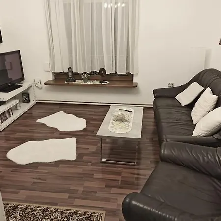 Daire In Ruhiger Lage, Nahe Dem Zentrum
